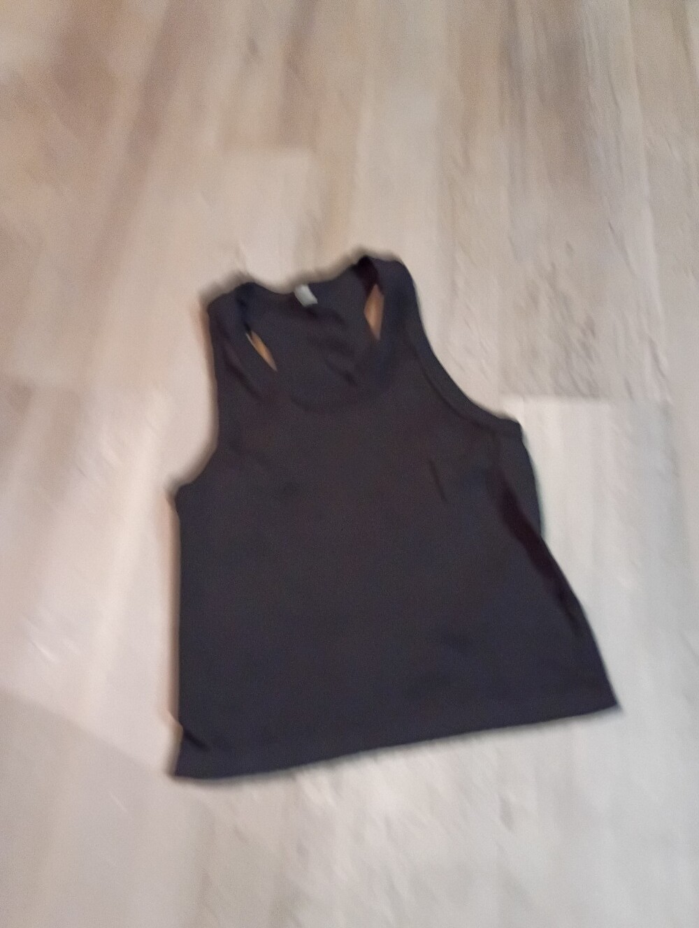 Workout Top - Picture 2 of 4